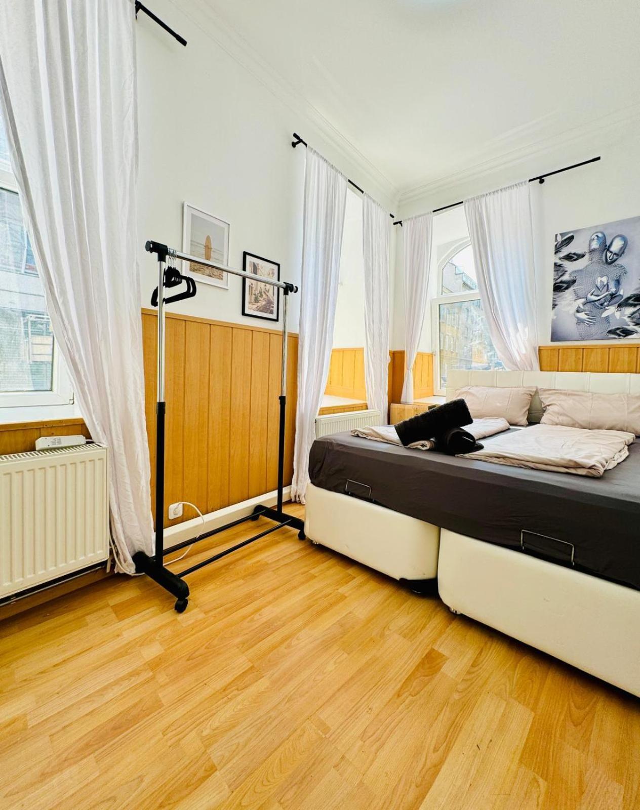 Comfy Rooms In A Shared Apt, 8Min To Rathausplatz Viena Exterior foto
